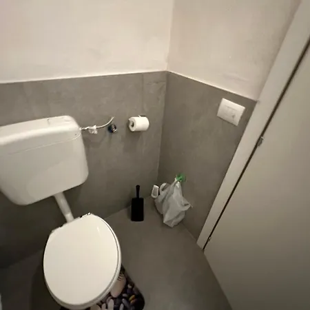 Отель K.singleroom 3*